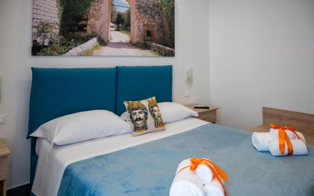 White Apartments & Spa