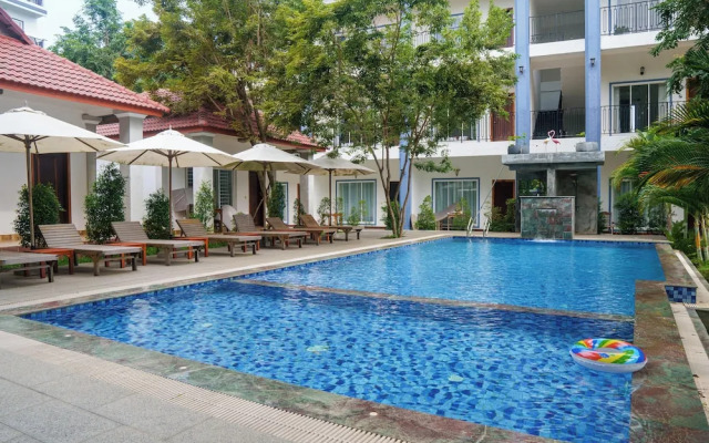 New Dragon Inn Guest House