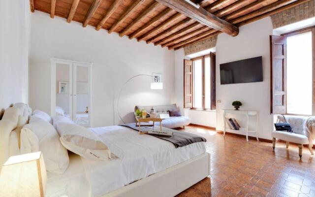 Arenula Luxury Apartment