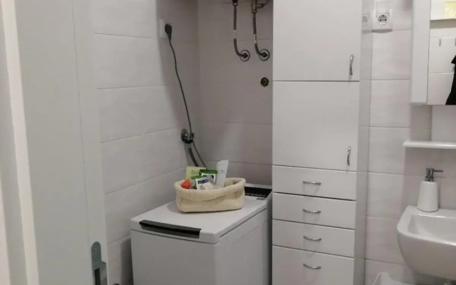 Center Sunrise Apartment