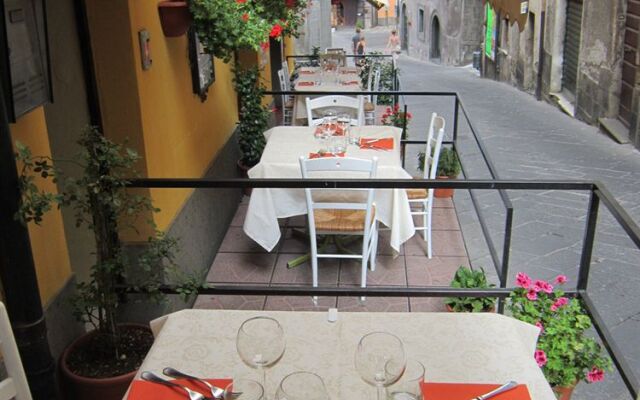 IL Borgo Ristorante Pizzeria Camere