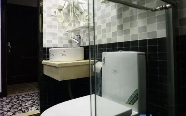 Yuehao Holiday Hotel – Bathroom – Shanghai
