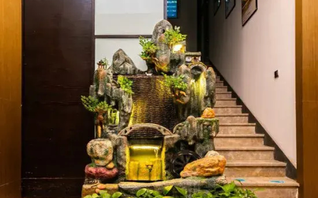 Haizhilv Holiday Hotel