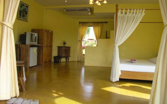 Maethaneedol Khao kor Resort
