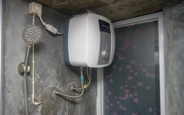 RedDoorz near Jumbo Mall Sragen