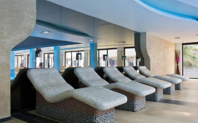 LAVISH PENTHOUSE - 2 en-suite bedrooms & SPA