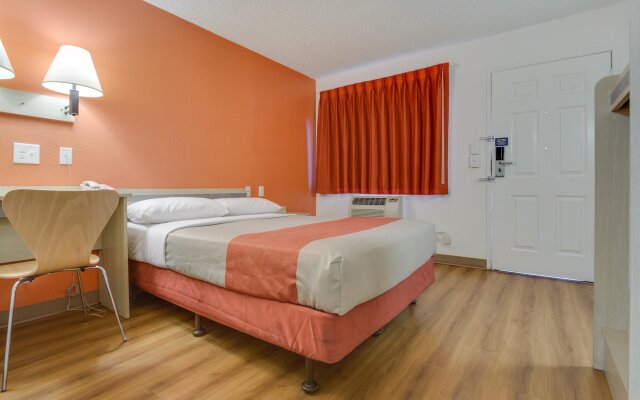 Motel 6 Tempe, AZ - Broadway - ASU