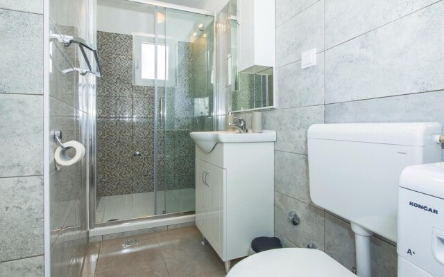 Awesome Home in Stanici with WiFi, 3 Bedrooms & Hot Tub