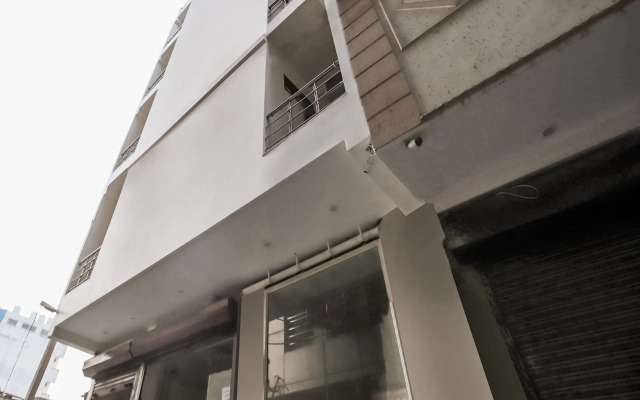 OYO 22235 Mint Residency