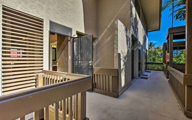 Kona Condo w/ View, Walk to Beach & Restaurants