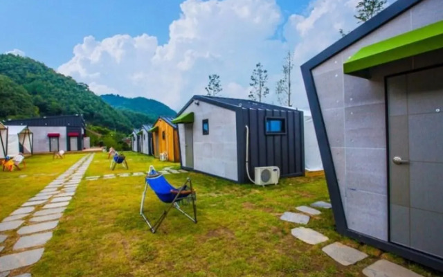 Seongju Pocheon Licome Pengle Pension