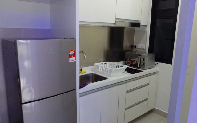 Ashton Meridin Suites