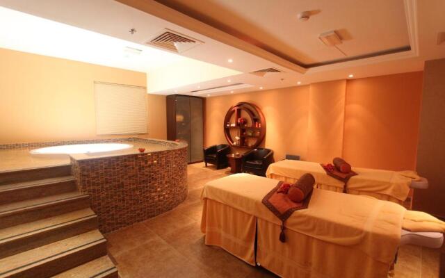 Ivory Grand Hotel Apartments