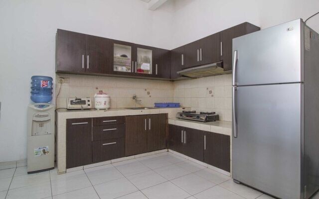 RedDoorz near Teras Kota 2