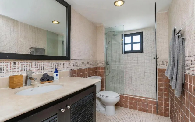 Flor Del Mar Condo