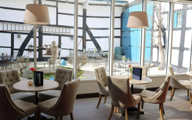 Saillant Hotel Brull