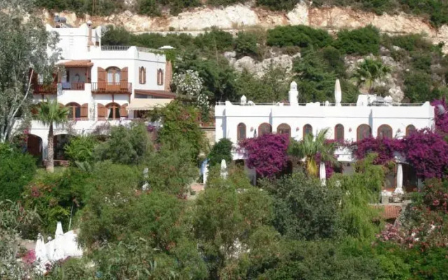 Lavanta Hotel