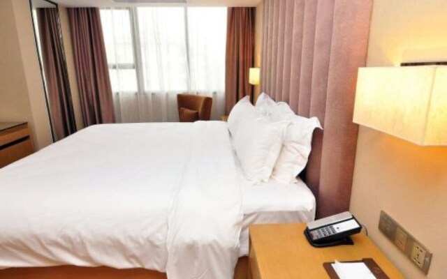ENJOY HOTELS (Guangzhou Luoxi Metro Station)