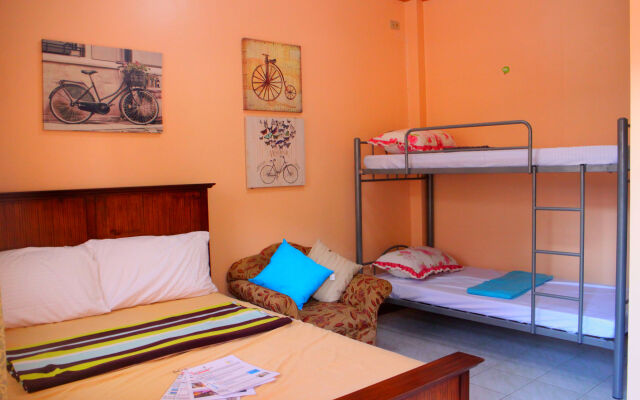 Mactan District Budgetel - Lapu Lapu Cebu - Hostel