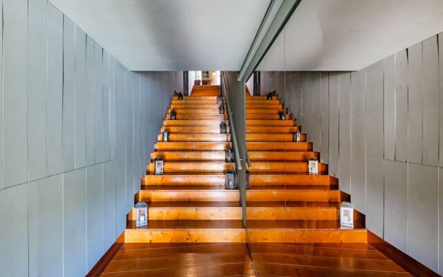 Porto City Holidays by Douro River