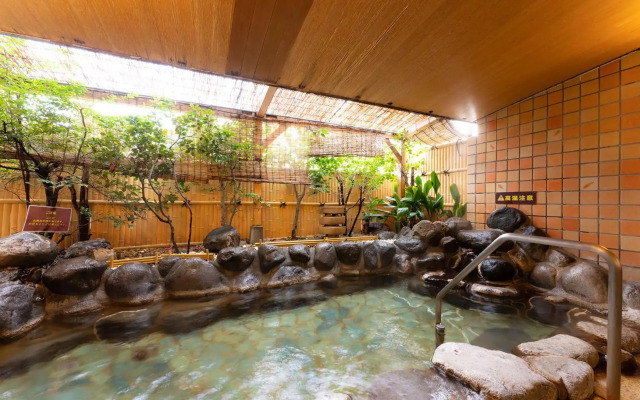 Ooedo Onsen Monogatari Premium Atami