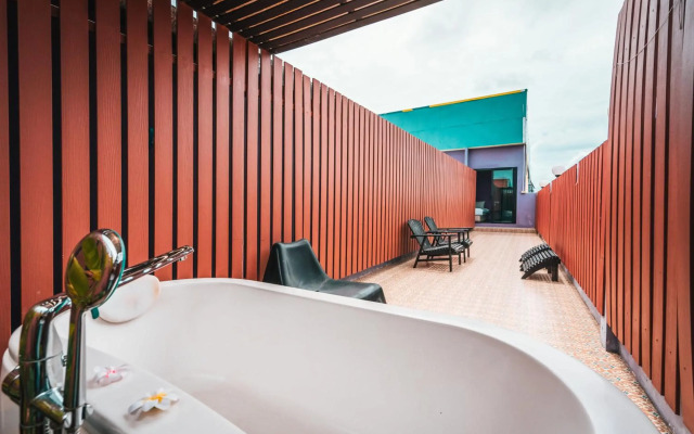 Behind The Scene Hotel Club at Samui