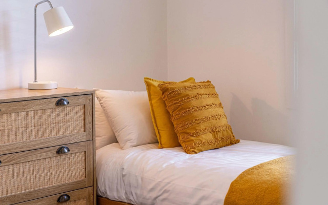 Central Luxury Apartment 114 – Guest Rooms – Wanaka