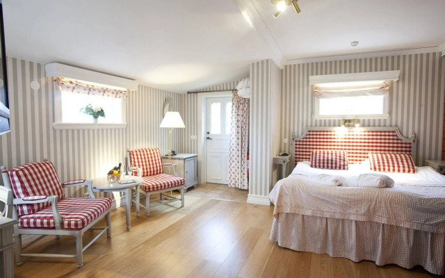 Tällbergsgårdens Hotell