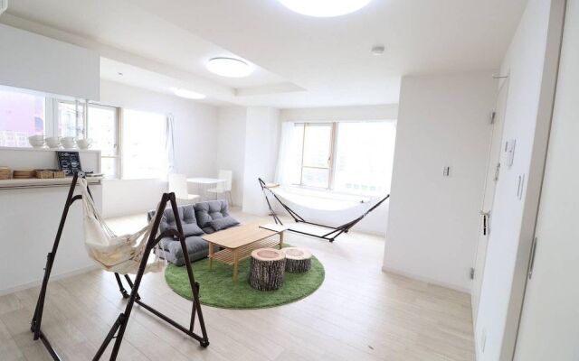 Osaka house honkan