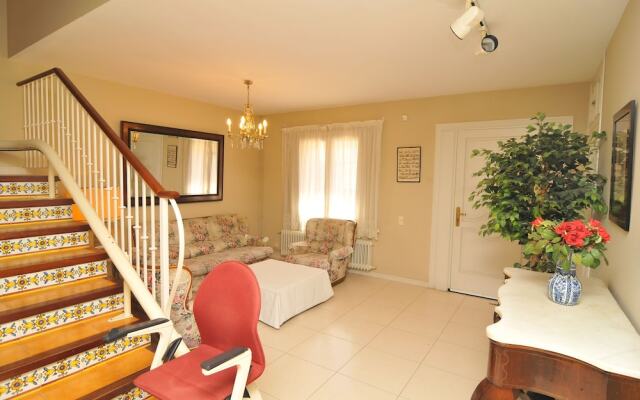 HomeHolidaysRentals Experience - Costa Barcelona