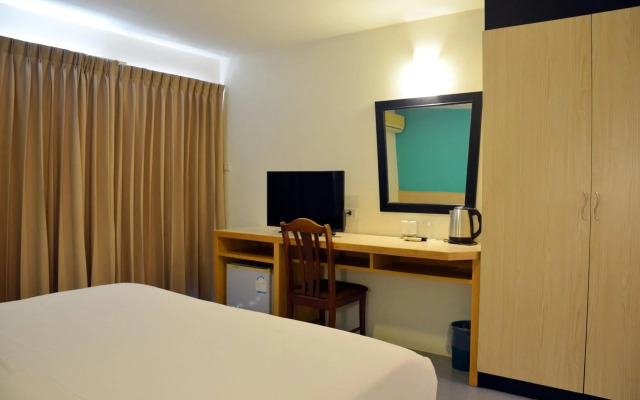 Baan Manthana Hotel