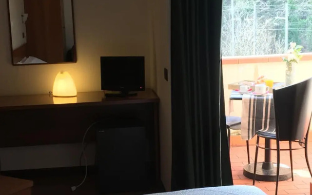 Kristall Hotel