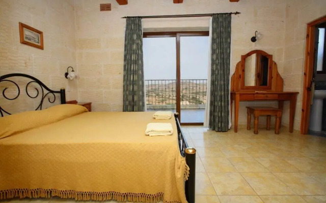 Gawhra - 3 BR Villa with Private Pool - BAG 49938
