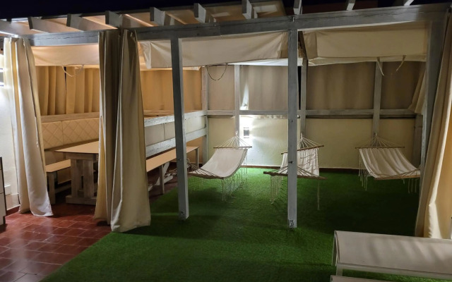 HIGH RELAXING Alboran Hills