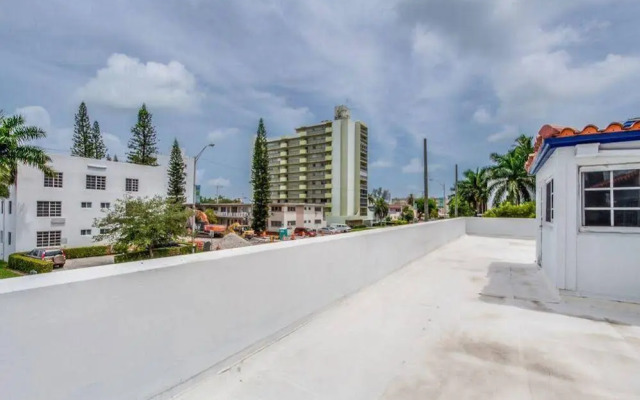 Villa A Diamond in South Beach