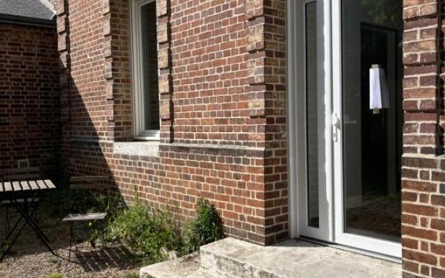 Rouen Les Chartreux Au Calme