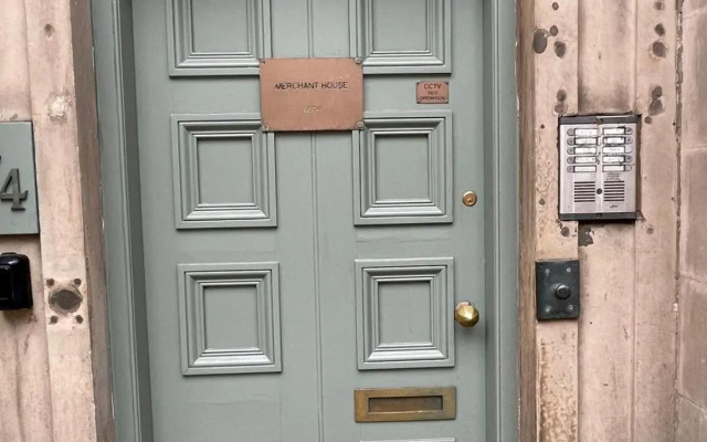 Sunshine On Leith Apartment