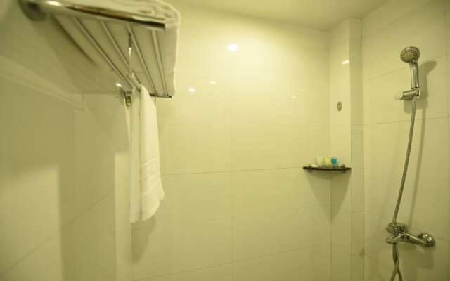 Zfreeti Hotel