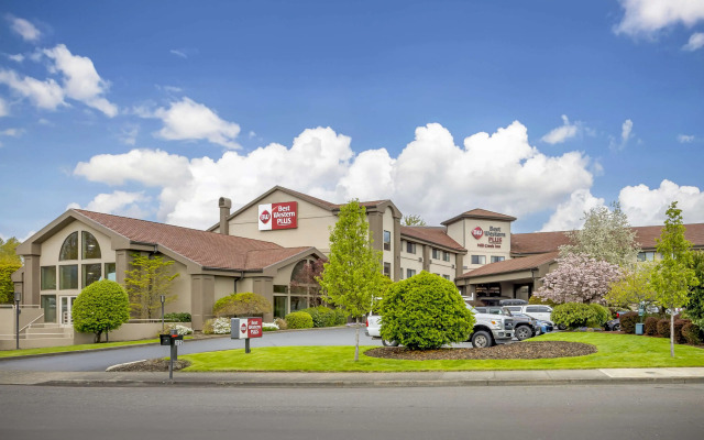 Best Western Plus Mill Creek Inn