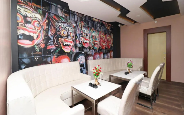 Nirmalya Plaza By OYO Rooms