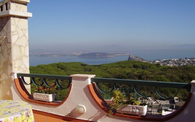 "villa La Favola With sea View"