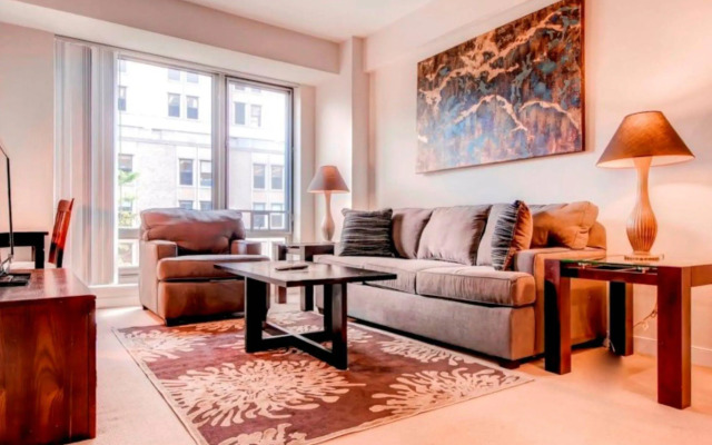 Global Luxury Suites at Cambridge Park