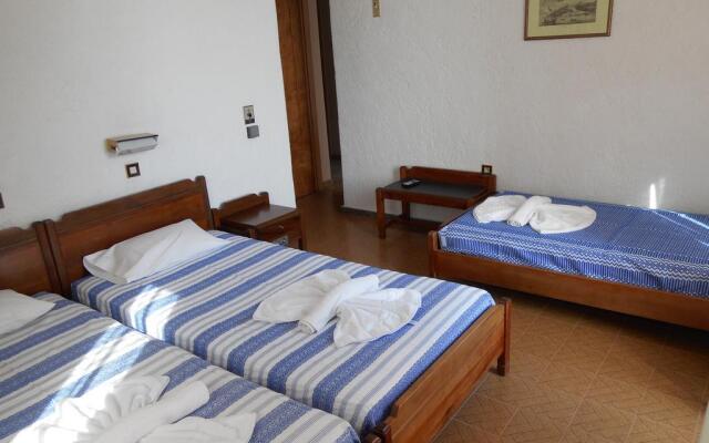 Pythais Hotel