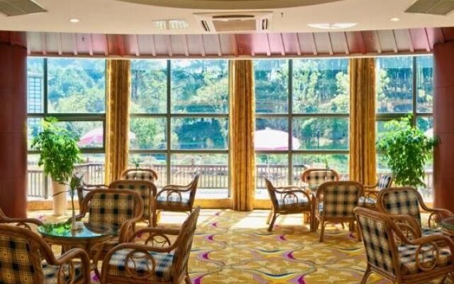 Huizhou Wanyun Holiday Hotel