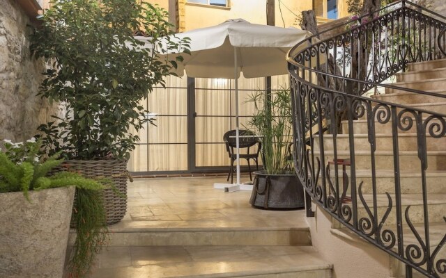 Narimor Urla Butik Otel