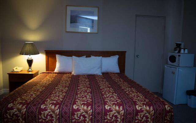 Silverstar Motel