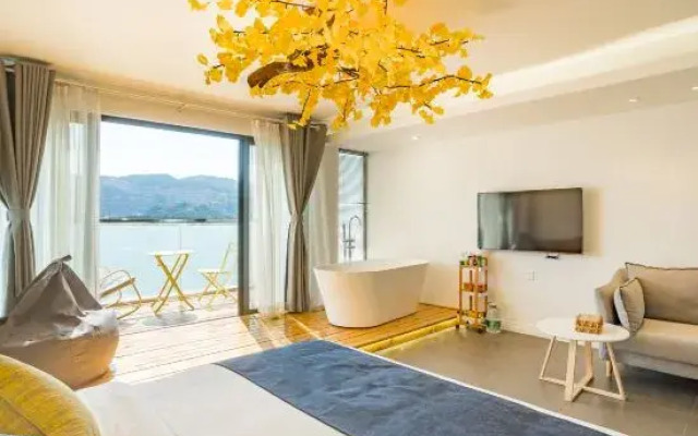 Sanya TaoYuan Seaview Homestay (Wuzhizhou Branch)
