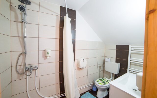 Pension Perla Brazilor