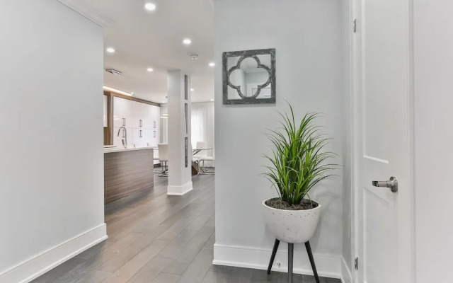 QuickStay - Classy 5brm House in Vaughan