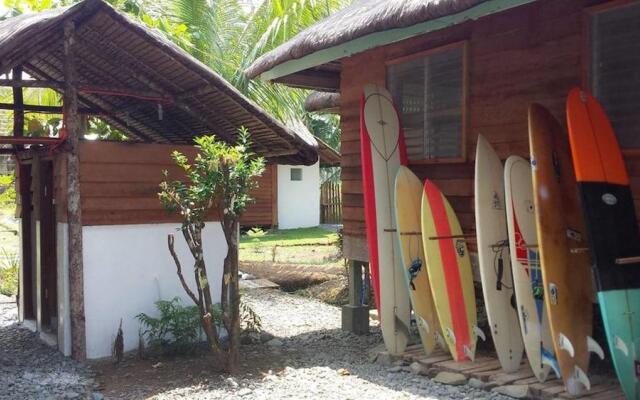 Babak Bungalows Surf and Yoga Resort